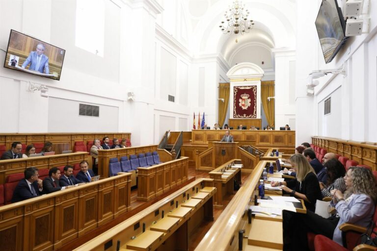 Núñez propone crear un foro de trabajo para defender la PAC en C-LM y PSOE le responde que «llega tarde»