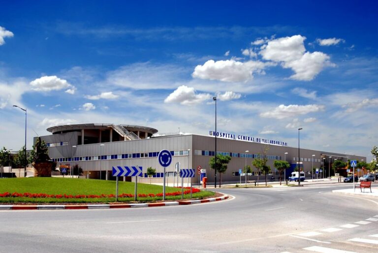 Herido un joven de 25 años tras sufrir una agresión con arma blanca en Las Pedroñeras