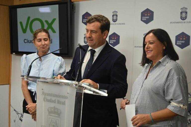 Vox denuncia la “pinza” PP–PSOE en Ciudad Real con la aprobación del Plan de Movilidad Urbana Sostenible