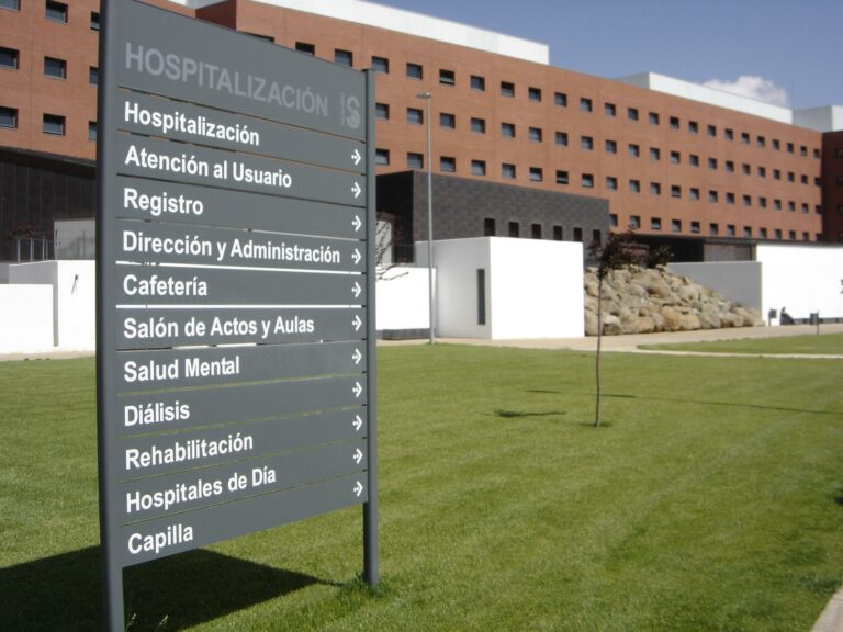 CSIF denuncia «insultos» a una facultativa del Hospital de Ciudad Real por parte de un paciente