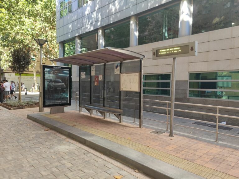 El servicio de autobús de Ciudad Real contará con cinco nuevas marquesinas