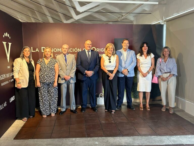El Gobierno regional ha facilitado con 332 millones la reestructuración de 90.400 hectáreas para mejorar la competitividad del sector vitivinícola