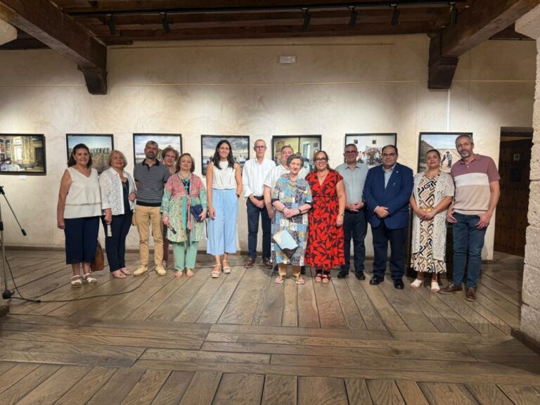 El Gobierno regional promueve las exposiciones itinerantes como ´El alma de Cervantes´ a través del Plan de Artes Visuales