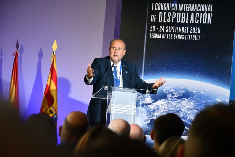 Castilla-La Mancha pide que los planes estatales de vivienda y las políticas de la UE incluyan un enfoque específico para las zonas rurales