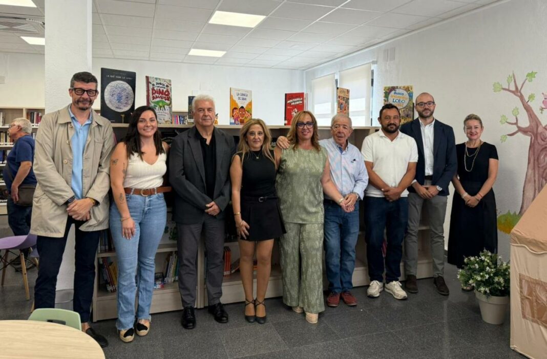 Inauguración de la biblioteca de Alatoz en la provincia de Albacete