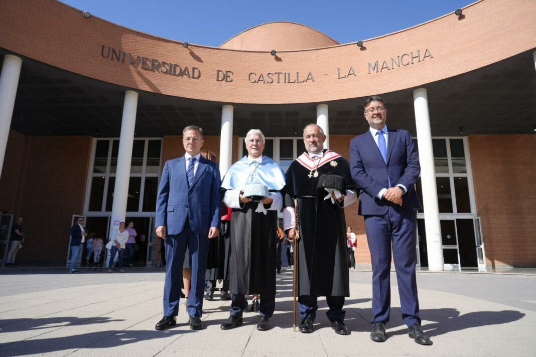 Acto de inauguración del curso académico en la Universidad de Castilla-La Mancha (UCLM),