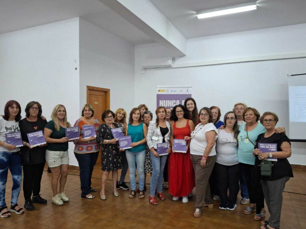 Taller ´Juntas somos más fuertes’