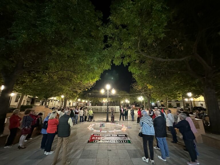 Nueva concentración pacifista en Villarrubia de los Ojos contra el genocidio en Gaza