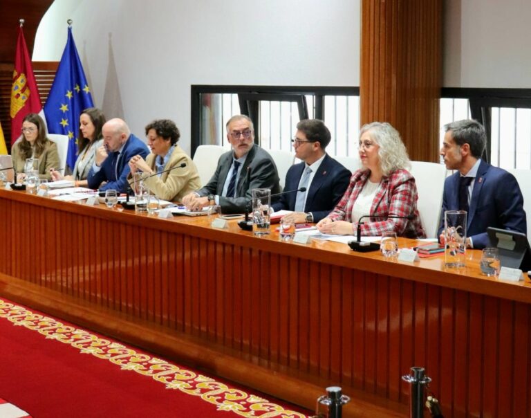 PSOE: «El alcalde impone un trío fiscal de castigo a la ciudadanía de Puertollano»