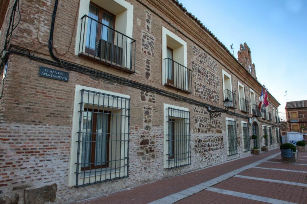 Ayuntamiento de Almuradiel