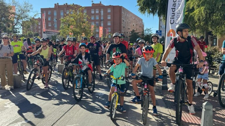 Cerca de 2.500 personas participan en la XII edición del Día de la Bicicleta de Ciudad Real