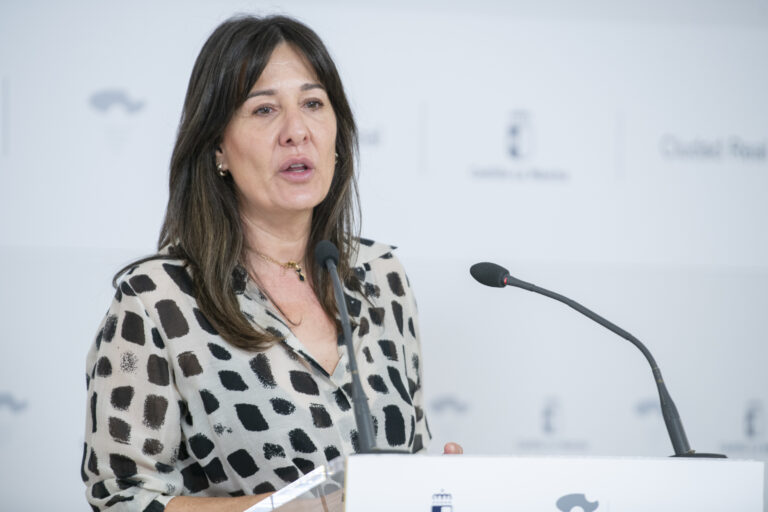 La Junta prevé inversiones sanitarias en Ciudad Real y ultima la pasarela, la Ciudad Administrativa y el Centro Regional del Folclore