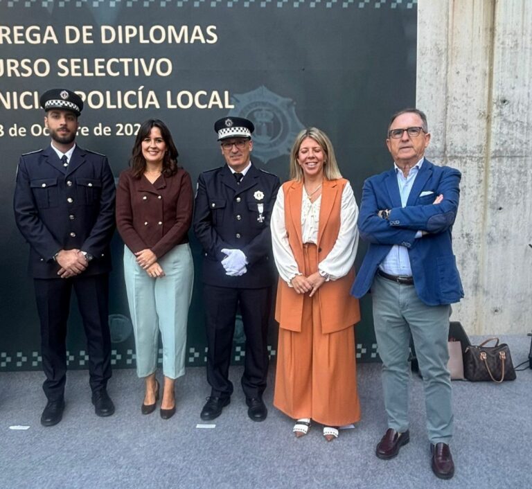 La Policía Local de Calzada de Calatrava incorpora a su plantilla un nuevo agente de carrera y cubrirá dos plazas más en 2026