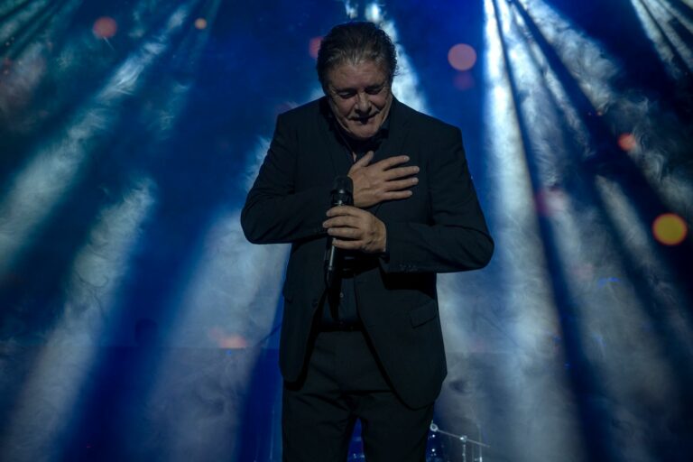 Francisco conmemora su 67 aniversario y su renacer con su nuevo trabajo discográfico ‘De cobardes no hablarán’