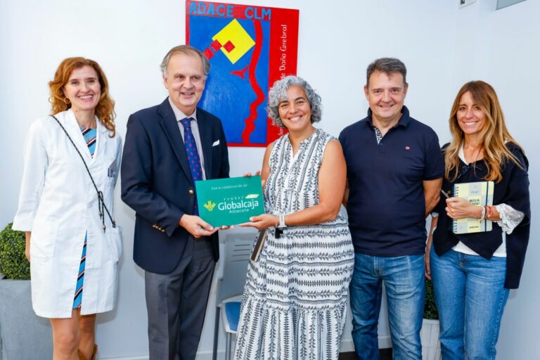 La Fundación Globalcaja colabora con la mejora del equipamiento del centro de atención a personas con daño cerebral sobrevenido