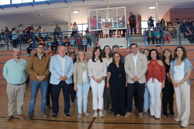 El Gobierno regional se compromete a garantizar el abastecimiento de agua en Castellar de Santiago con una inversión de cuatro millones de euros