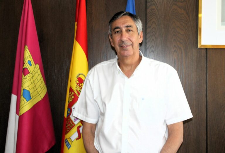 El Gobierno de Castilla-La Mancha saca a licitación la sustitución parcial de la cubierta del CEIP ‘Santiago El Mayor’ de Torrenueva