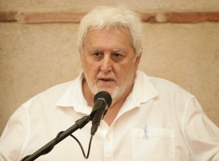 Julio Criado García le aclara a la ministra María Jesús Montero que lo que ocurre con el cáncer de próstata en Andalucía es lo mismo que pasa en toda España