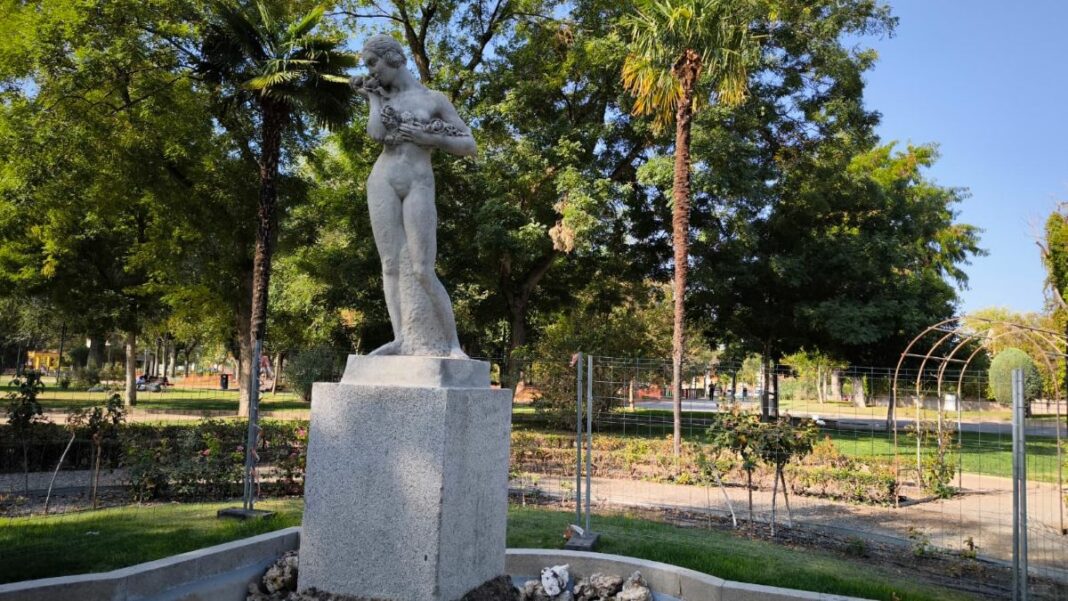 La escultura La Primavera