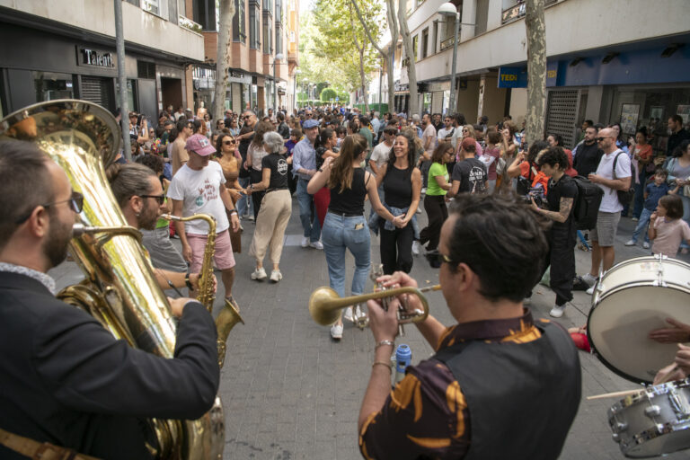 Los rebeldes del swing vuelven a bailar por las calles de Ciudad Real