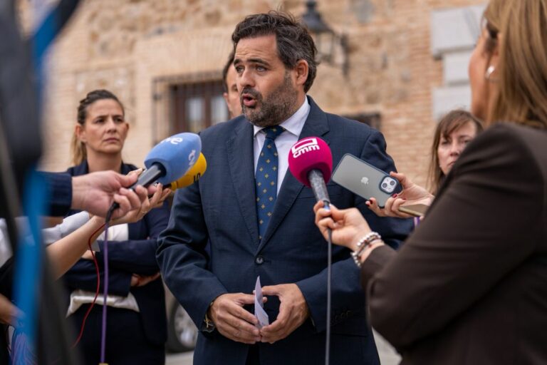 Núñez denuncia los «graves problemas» de la sanidad regional tras el caso de Talavera de la Reina «donde se ha dejado de ofrecer el servicio de prevención el cáncer de mama»