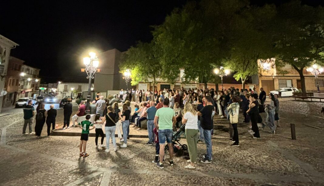 Concentración por Gaza en Piedrabuena