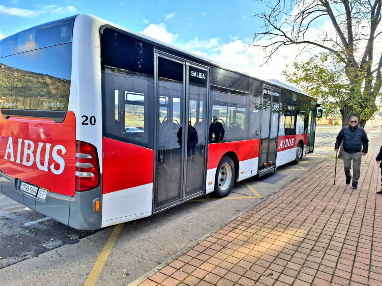 Puertollano: Los mayores de 65 años y las personas con discapacidad serán bonificados al 100% en el bus urbano