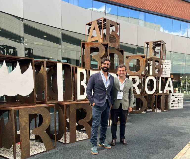 Chamorro (VOX) visita la Torre Iberdrola y el Complejo Berroeta en Bilbao junto a parlamentarios del Programa PEP del Círculo de Empresarios