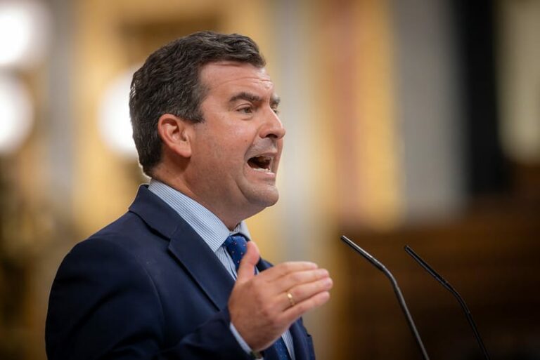 El Estatuto Bipartidista de la Vergüenza