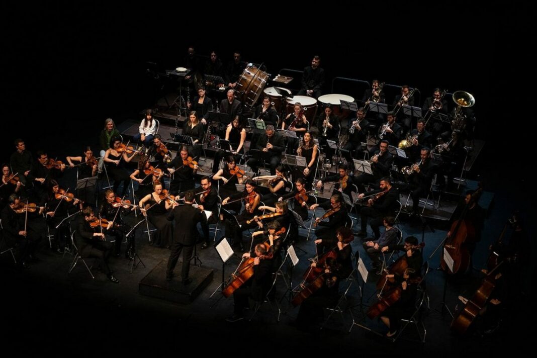 Adrián Fernández y la Orquesta Sinfónica de Castilla-La Mancha