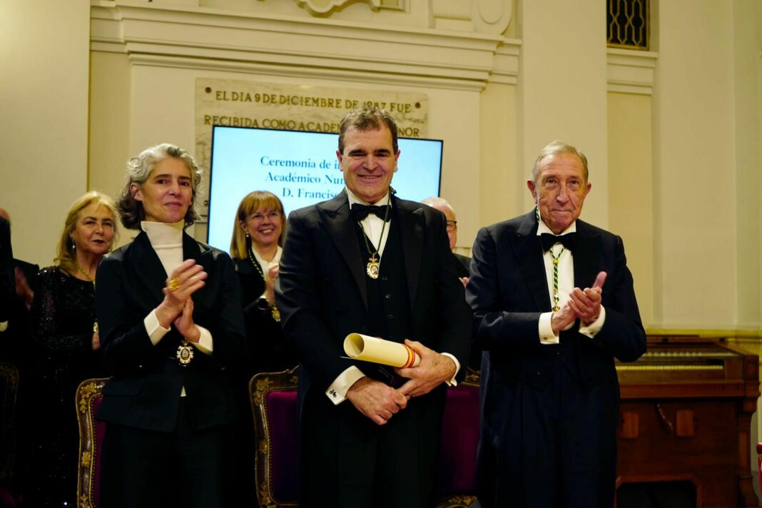 El escultor gallego Francisco Leiro ingresa en la Real Academia de Bellas Artes de San Fernando
