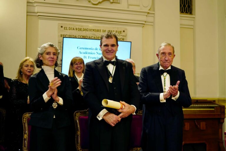 El escultor gallego Francisco Leiro ingresa en la Real Academia de Bellas Artes de San Fernando