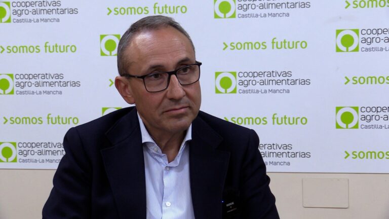 Cooperativas CLM propone gestionar tierras en desuso por jubilación de titulares como receta para el relevo generacional