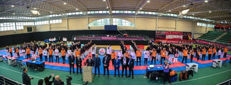 Minuto de silencio por el azerbaiyano Toghrul Ibrahimli en la inauguración del Campeonato de Europa de Kenpo en Bolaños