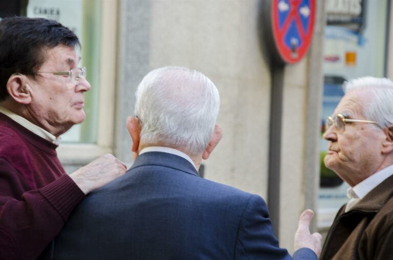 Los mayores de C-LM tienen «la mayor esperanza de vida del país» pero cobran 220 euros menos que la media, según CCOO