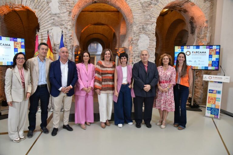 La XLIV edición de FARCAMA llevará la próxima semana al paseo de Recaredo 129 estands artesanos en la cita con más acento internacional