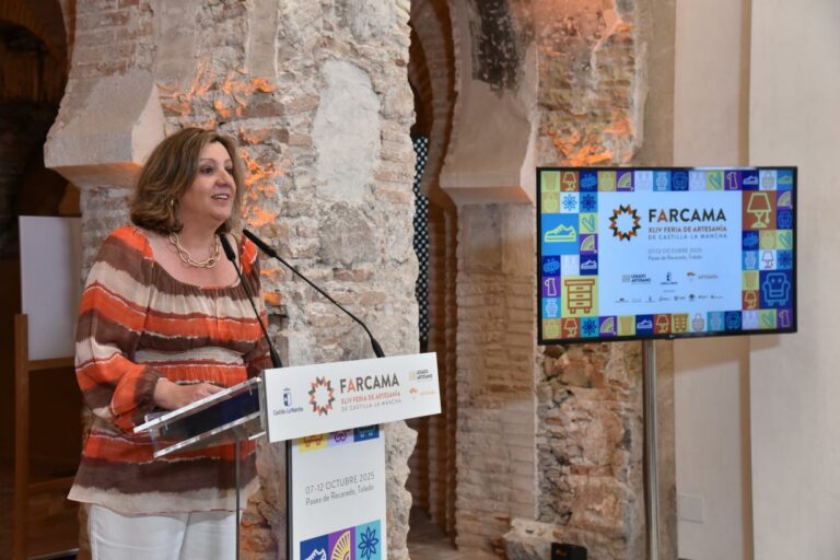 El damasquinador Ángel Luis Corrales, Medalla al Mérito Artesano en una edición de FARCAMA que reconocerá a nueve nuevos Maestros en la región