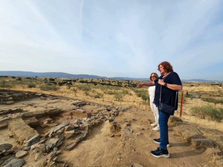 El Gobierno regional financia el proyecto de investigación del santuario tartésico de Sisapo, del yacimiento de La Bienvenida, en Almodóvar del Campo