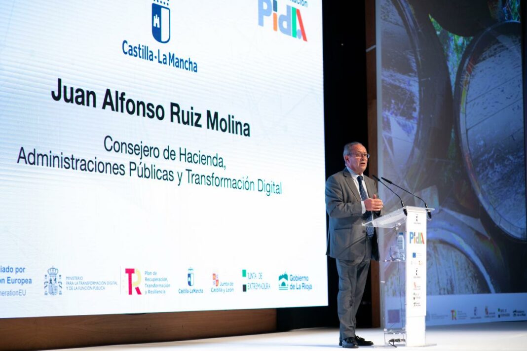 p1j8ipiada19d01nd115701ig21tg74 Juan Alfonso Ruiz Molina