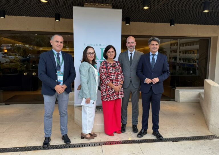 El Gobierno regional destaca su apuesta por la profesionalización y estabilización de los profesionales del ámbito de la hostelería hospitalaria