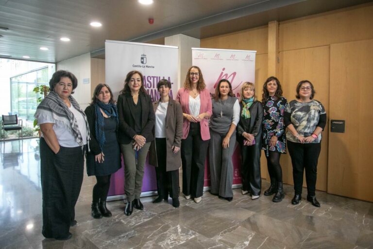 El Gobierno de Castilla-La Mancha celebra una jornada para dar a conocer los estudios de investigación 2024 sobre igualdad de género