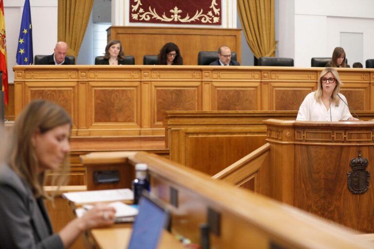 El Pleno de las Cortes regionales aprueba una actualización del Reglamento del Consejo Regional de Transparencia