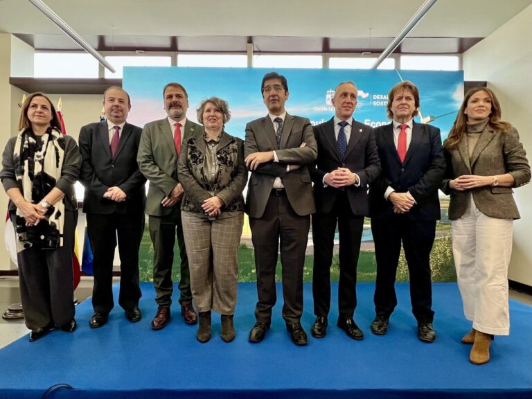 El Gobierno regional inaugura en Puertollano la Oficina del Hidrógeno Renovable para impulsar y asesorar al sector en C-LM