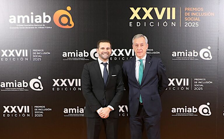 Eurocaja Rural, en los XXVII Premios Amiab reafirmando su apuesta por la inclusión