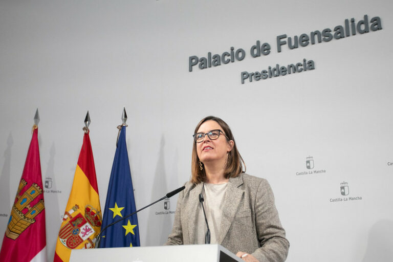 Castilla-La Mancha refuerza su liderazgo en tecnología sanitaria con una inversión de 22 millones de euros para el mantenimiento de equipos de alta precisión