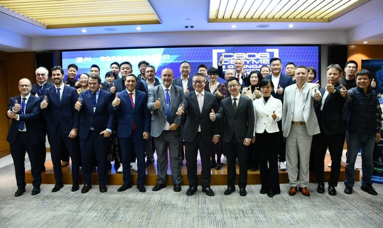 Martínez Guijarro traslada en China los beneficios de invertir en Castilla-La Mancha como plataforma de entrada a Europa e Iberoamérica