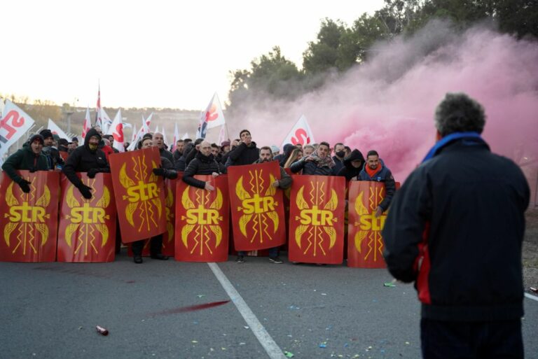 El STR se moviliza para denunciar que la negociación del Acuerdo Marco en Repsol «no protege los derechos de los trabajadores»