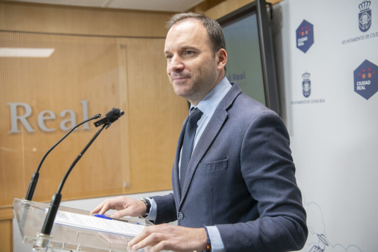 Cs y Vox, receptivos a un acuerdo con el PP, si se realiza un “esfuerzo más” en la bajada del IBI