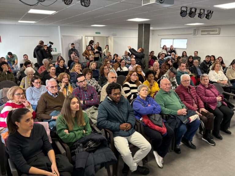 Multitudinaria asistencia al Participa LAB 2025