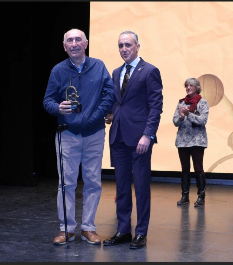 Puertollano: María Luisa Cabañero y Manuel Serrano, homenajeados en la XXIX Gala del deporte provincial